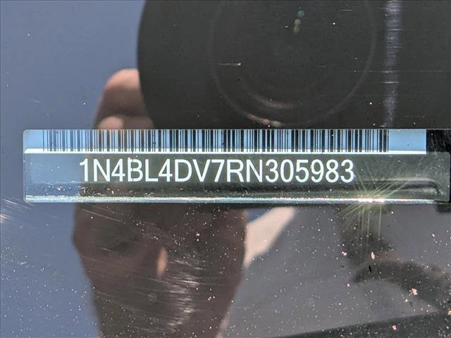 Used 2024 Nissan Altima 2.5 SV FWD image 22