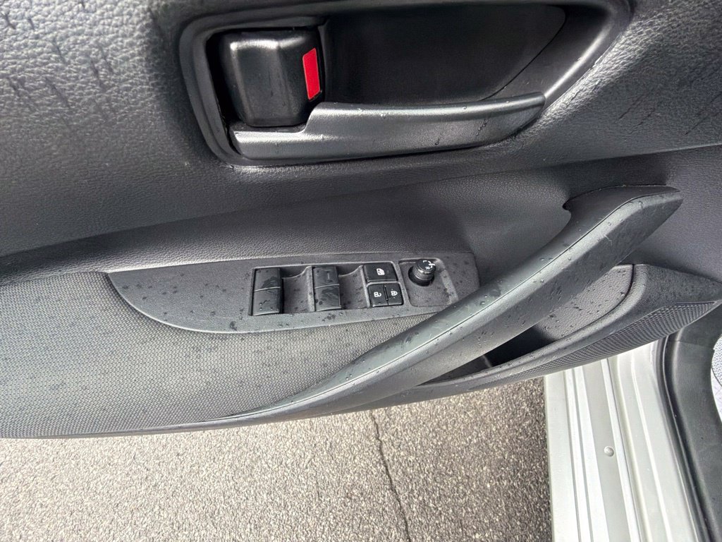 Used 2024 Toyota Corolla LE FWD image 15