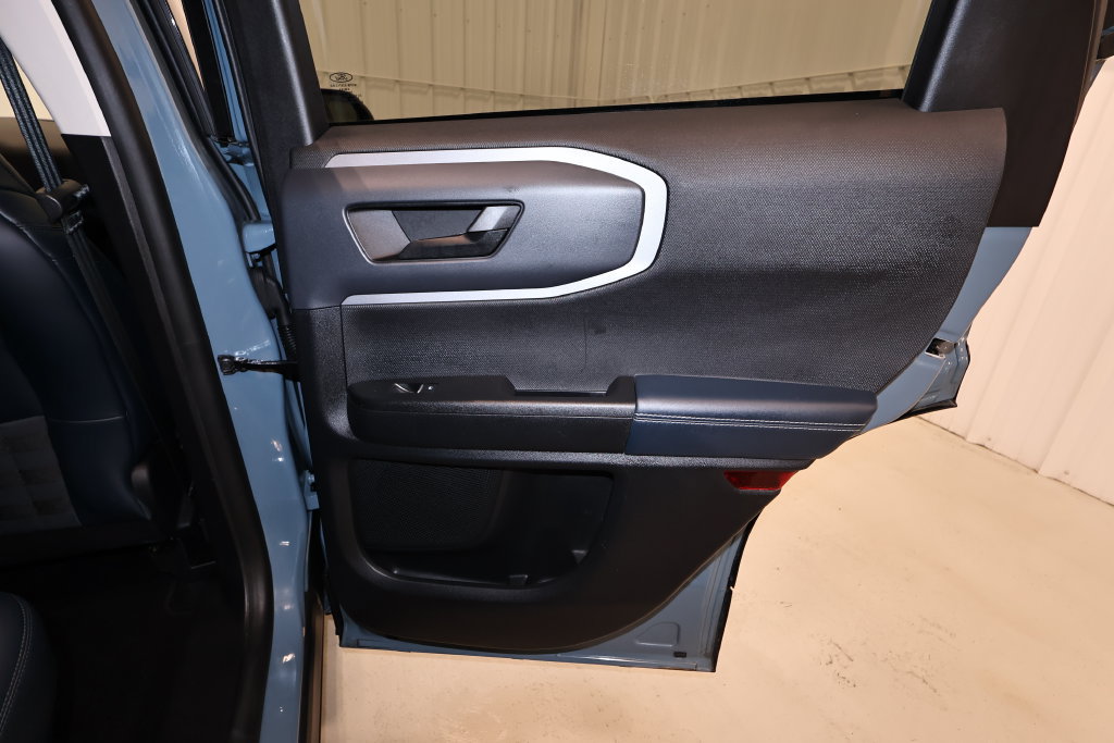 Certified 2021 Ford Bronco Sport Outer Banks AWD/4WD image 17