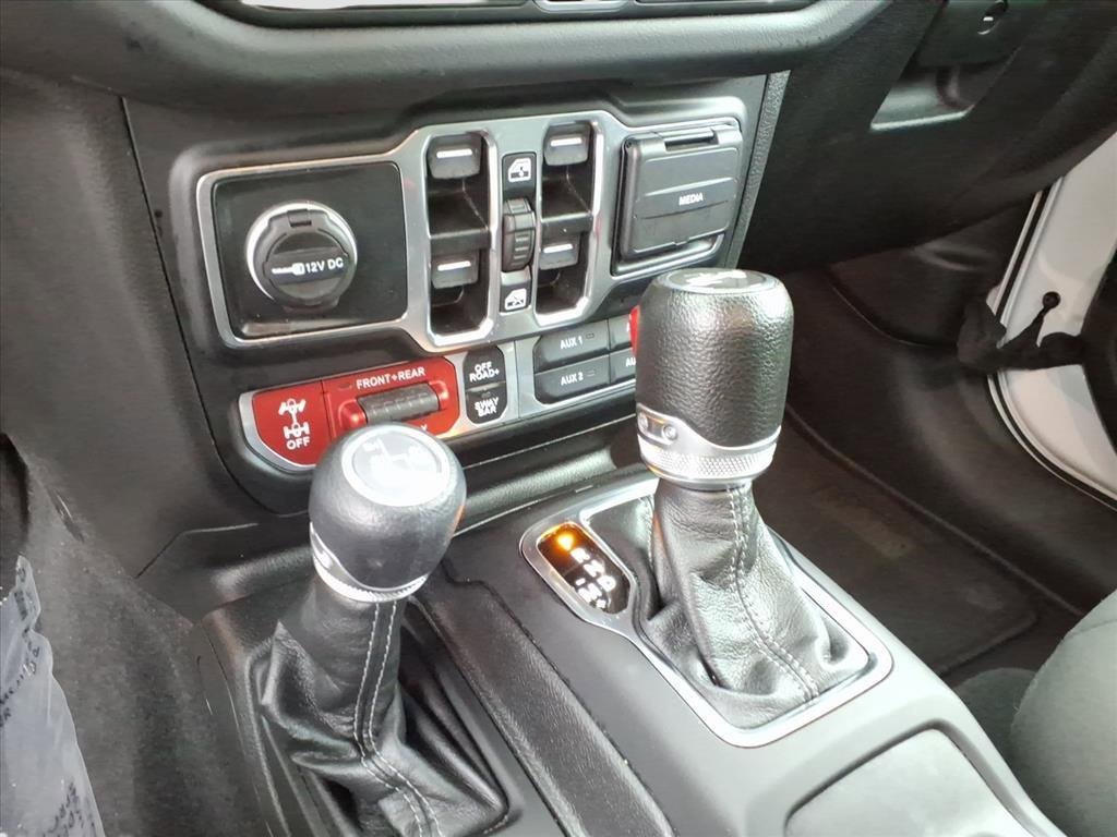 Used 2024 Jeep Wrangler Unlimited Rubicon 4xe image 22