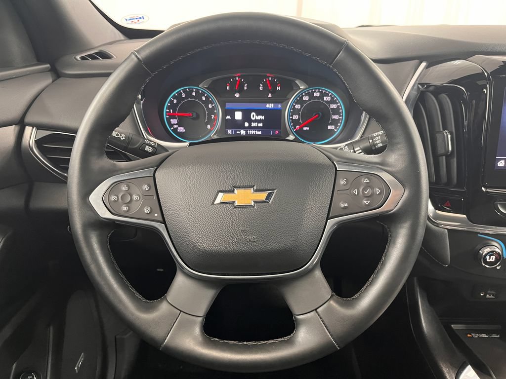 Used 2023 Chevrolet Traverse LT w/ LT Premium Package AWD/4WD image 20