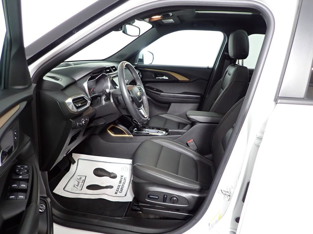 Used 2023 Chevrolet TrailBlazer ACTIV w/ Sun and Liftgate Package image 22