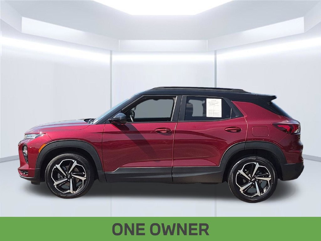 Used 2023 Chevrolet TrailBlazer RS w/ Convenience Package FWD image 2