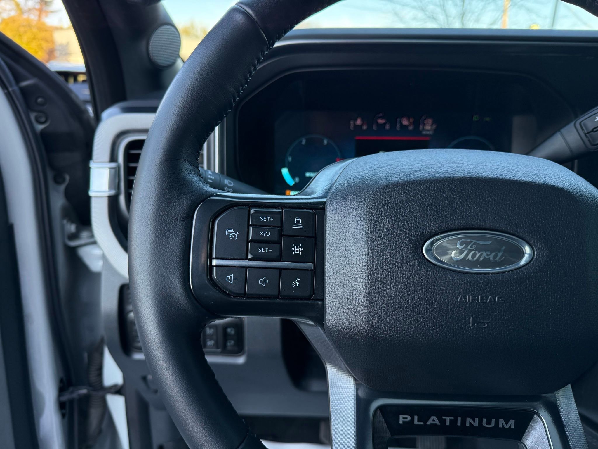 Used 2025 Ford F250 Platinum image 62