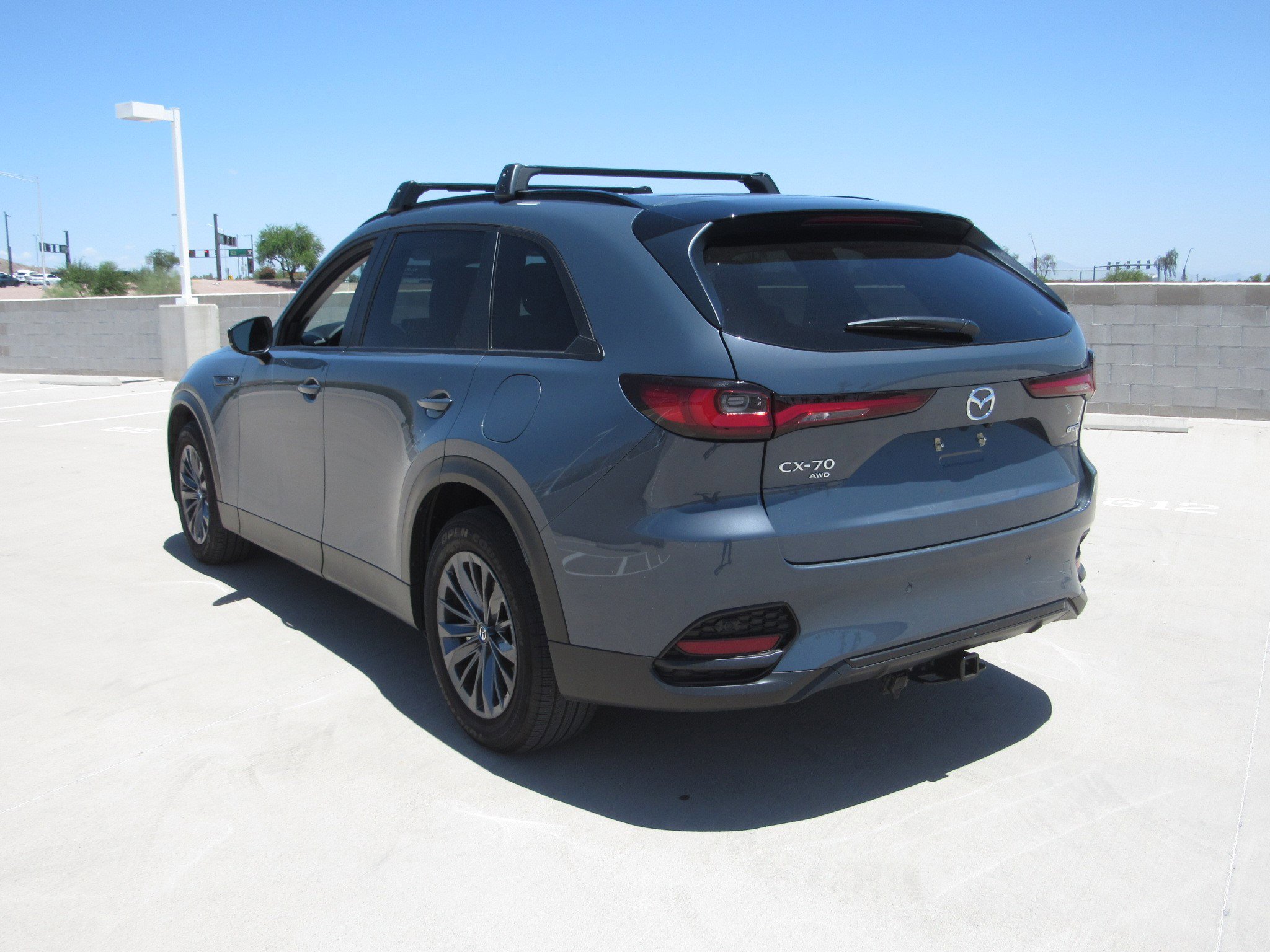 Used 2025 MAZDA CX-70 3.3 Turbo w/ Preferred Package AWD/4WD image 6