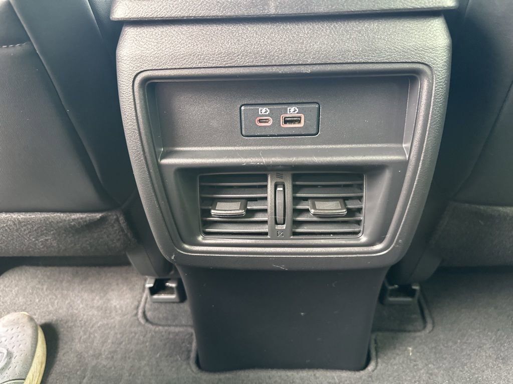 Used 2024 Nissan Murano SV w/ SV Midnight Edition Package image 12