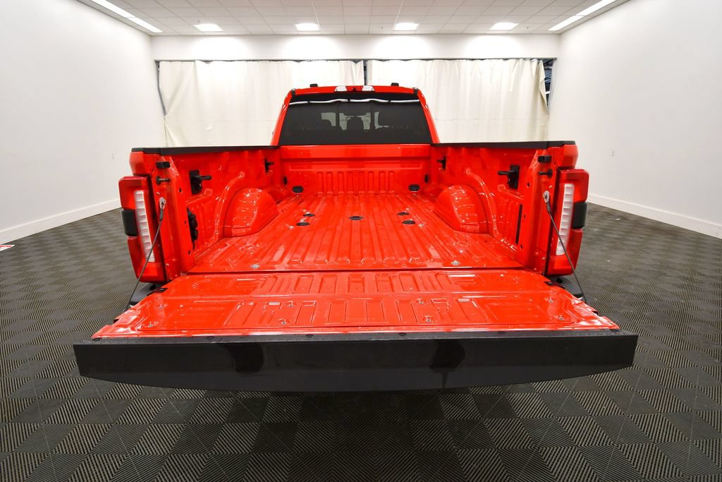 Used 2023 Ford F250 Lariat AWD/4WD image 7