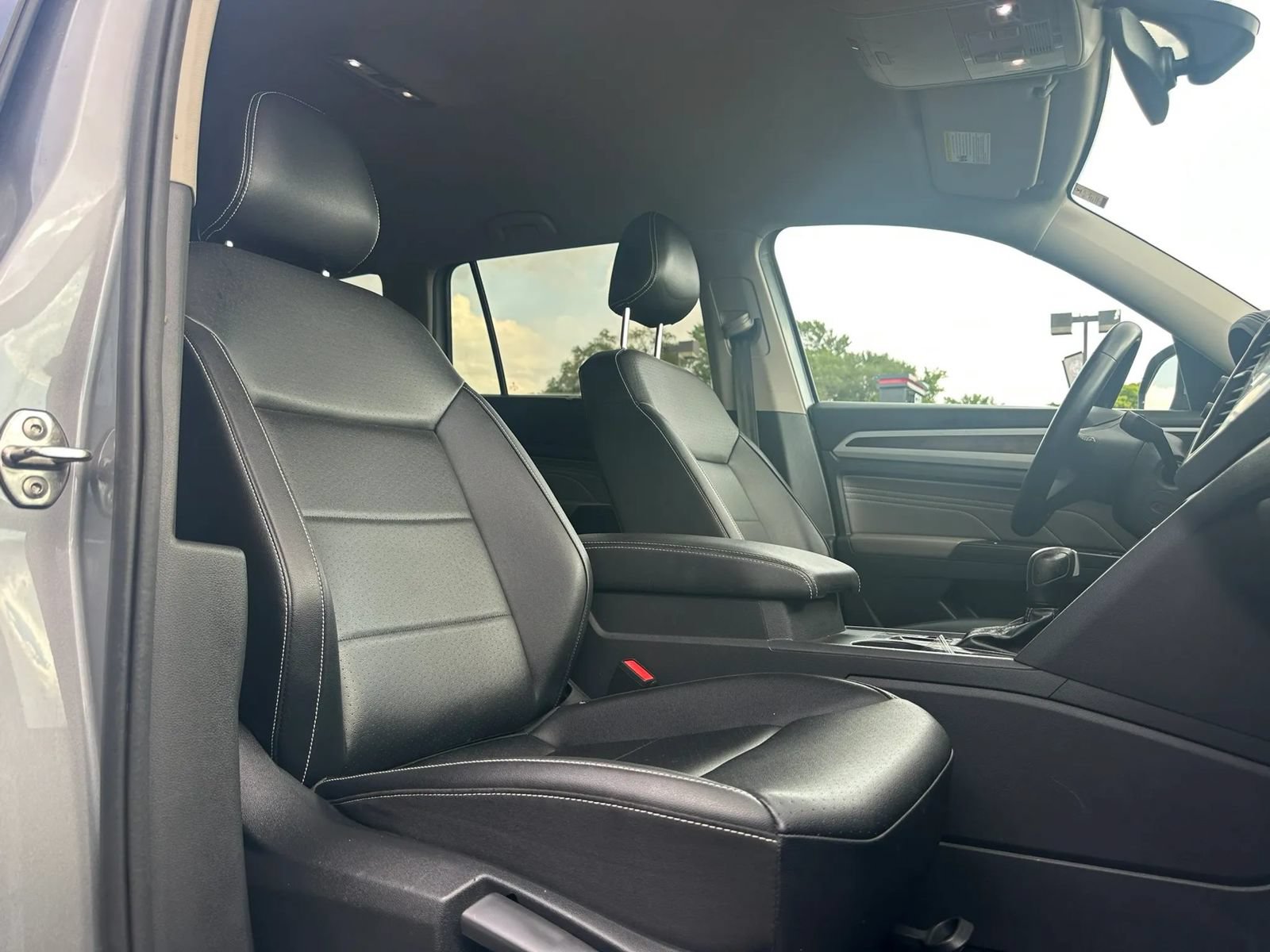 Used 2021 Volkswagen Atlas SE FWD image 18