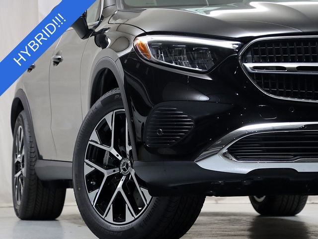 Certified 2026 Mercedes-Benz GLC 350e 4MATIC image 3
