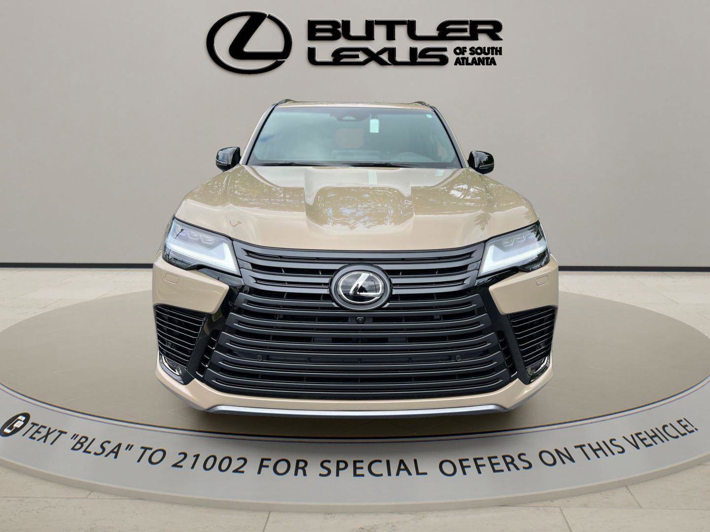 New 2025 Lexus LX 700h Overtrail image 2