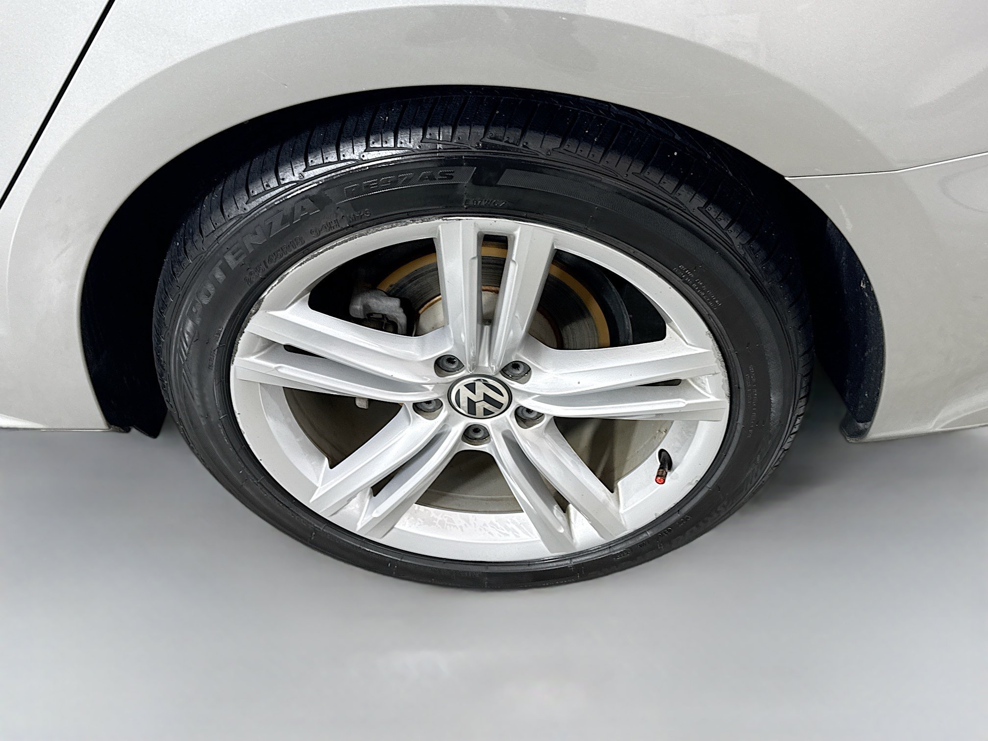 Used 2014 Volkswagen Passat TDI SEL Premium FWD image 24