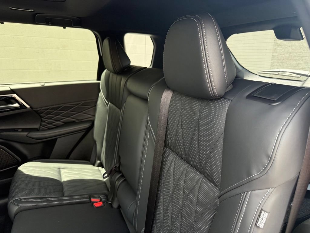 New 2026 Mitsubishi Outlander SEL Black Edition AWD/4WD image 27