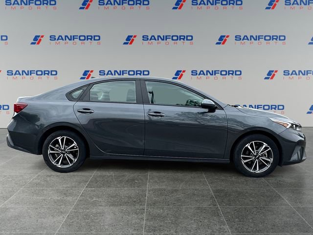 Used 2023 Kia Forte LXS FWD image 6