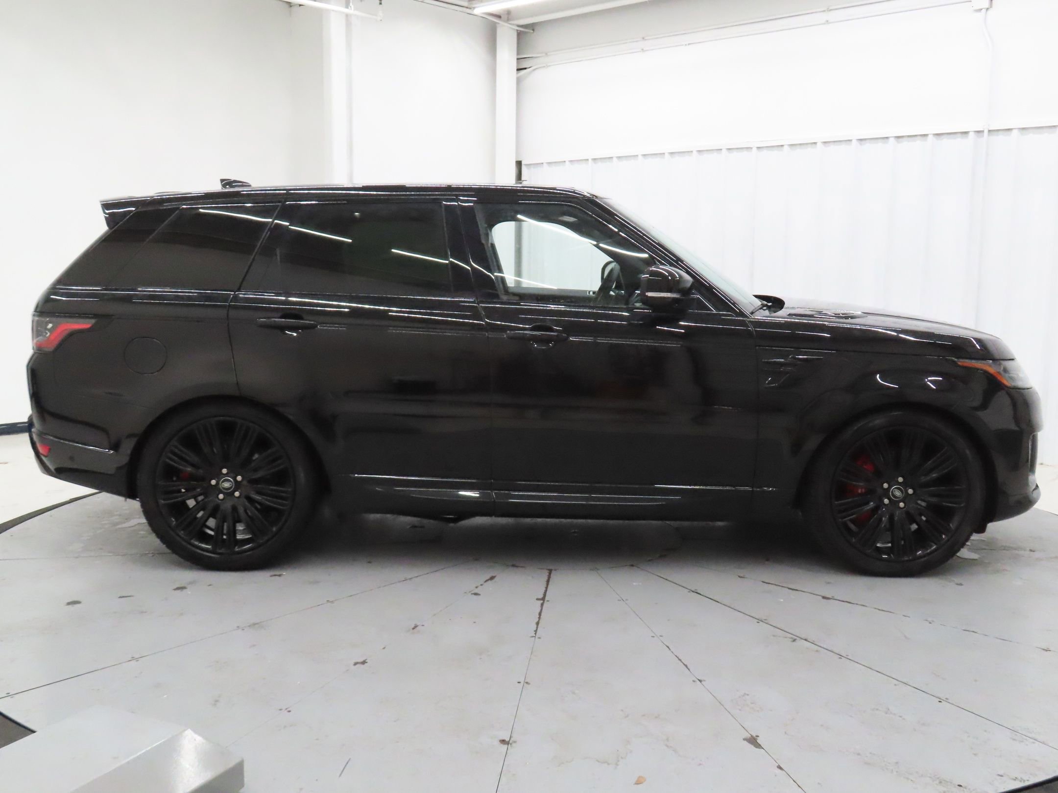 Used 2022 Land Rover Range Rover Sport Autobiography image 2