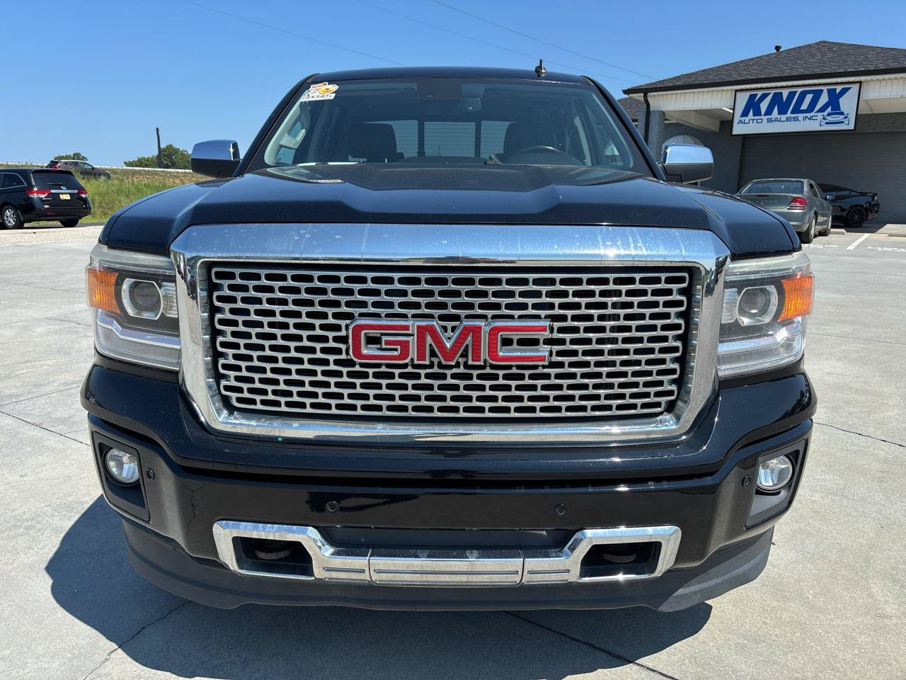 Used 2014 GMC Sierra 1500 Denali w/ Driver Alert Package AWD/4WD image 10