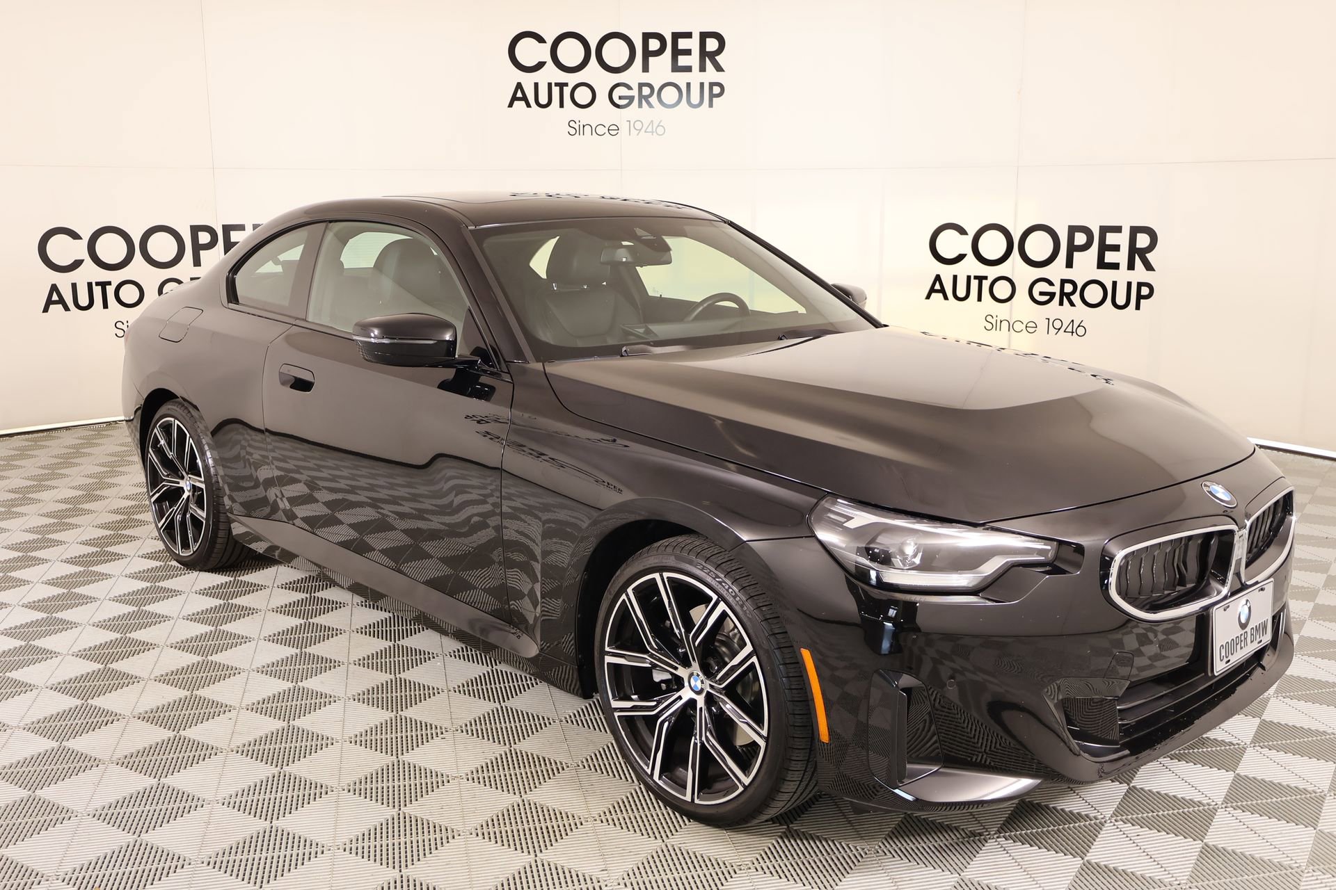 Used 2024 BMW 230i xDrive 230i xDrive w/ Convenience Package image 1