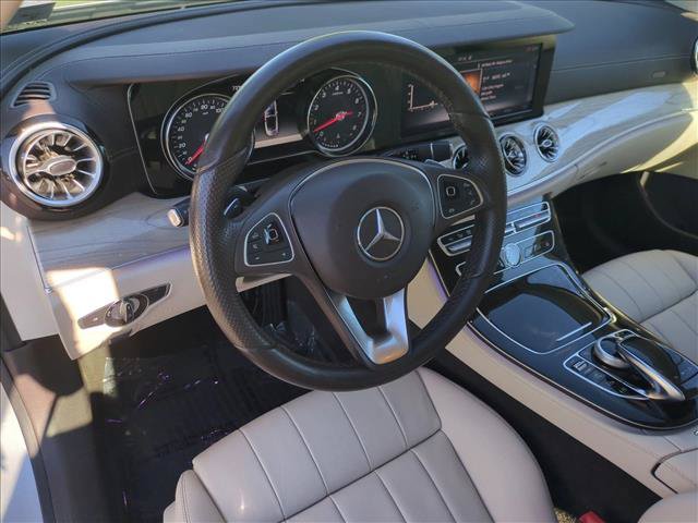 Used 2018 Mercedes-Benz E 400 4MATIC Cabriolet image 10