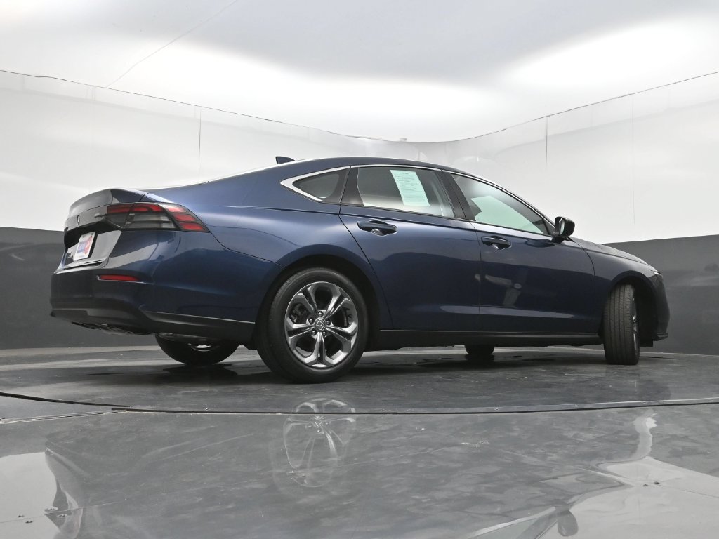 Used 2023 Honda Accord EX image 27