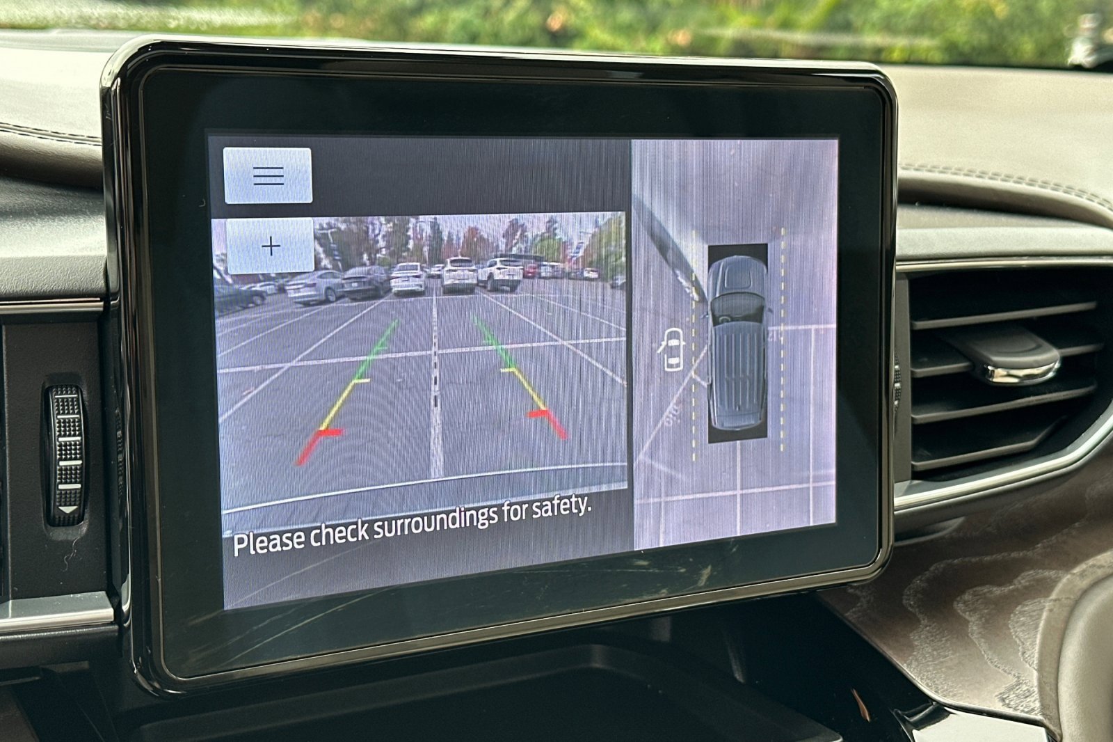 Used 2023 Ford Explorer Platinum w/ Equipment Group 601A image 20