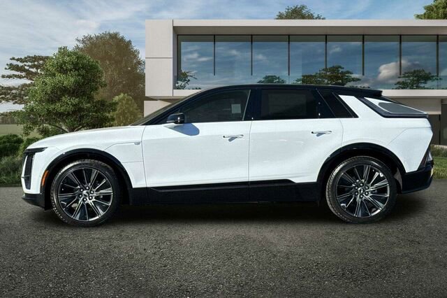 New 2026 Cadillac Lyriq Signature Sport w/ Nappa Leather Package image 7