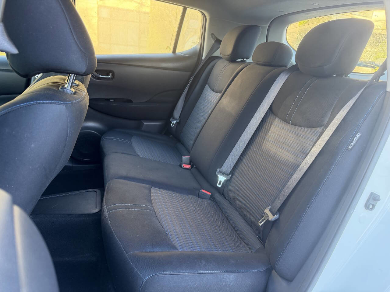 Used 2020 Nissan Leaf SV w/ SV Technology Package image 18
