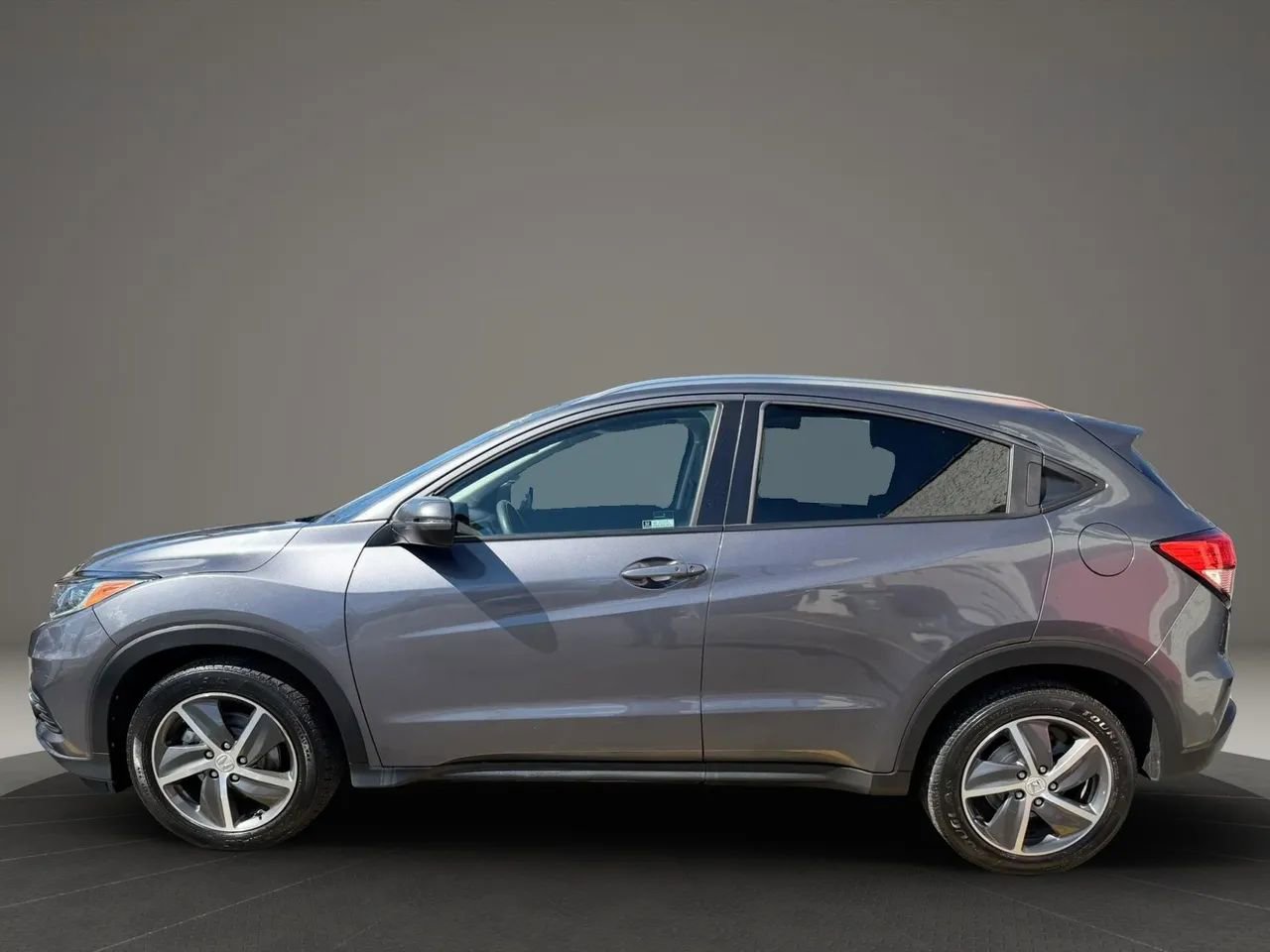 Used 2022 Honda HR-V EX image 8