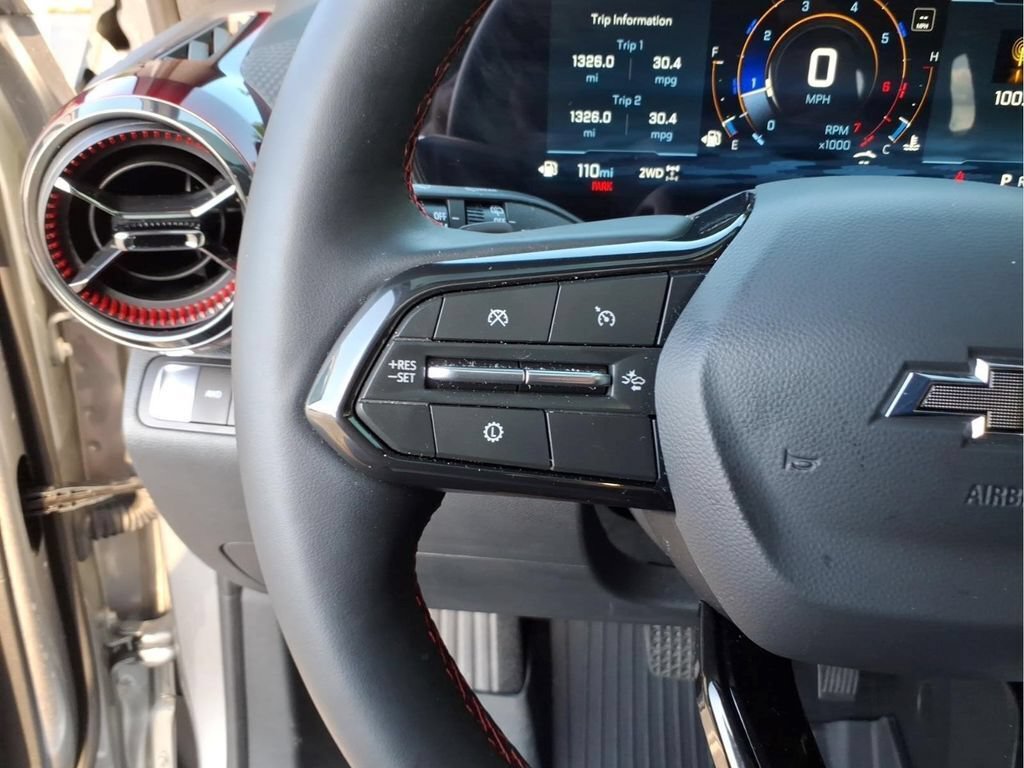 Used 2026 Chevrolet Equinox RS AWD/4WD image 24