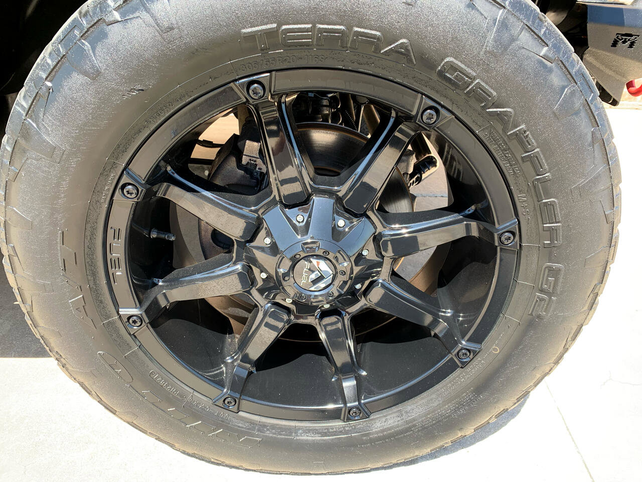 Used 2019 Jeep Wrangler Unlimited Sahara image 11