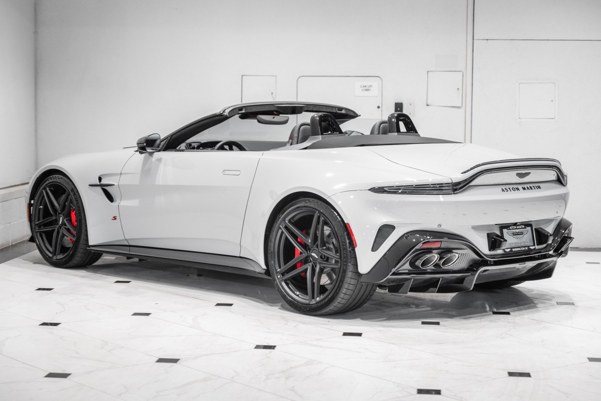 New 2026 Aston Martin V8 Vantage S RWD image 2