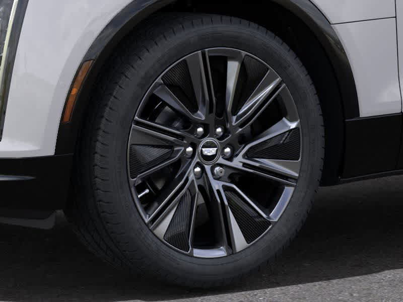 New 2025 Cadillac Lyriq Sport w/ LPO, Floor Liner Package AWD/4WD image 9