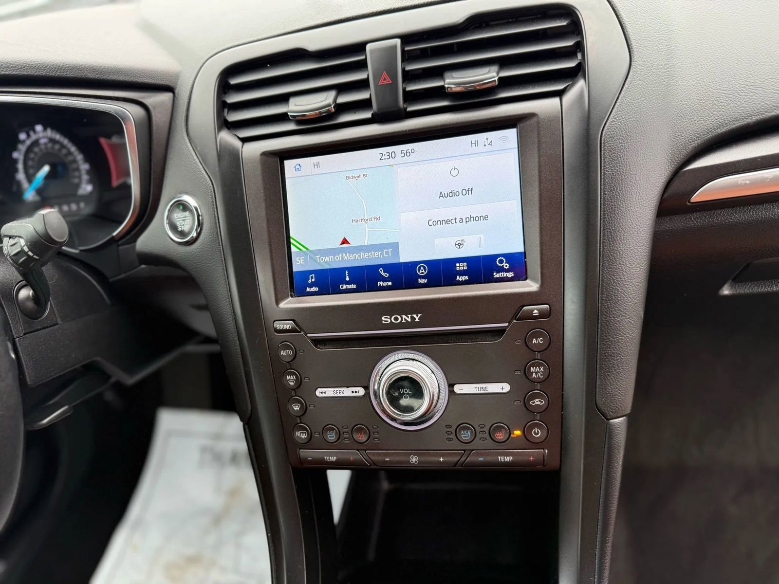 Used 2020 Ford Fusion Titanium image 24