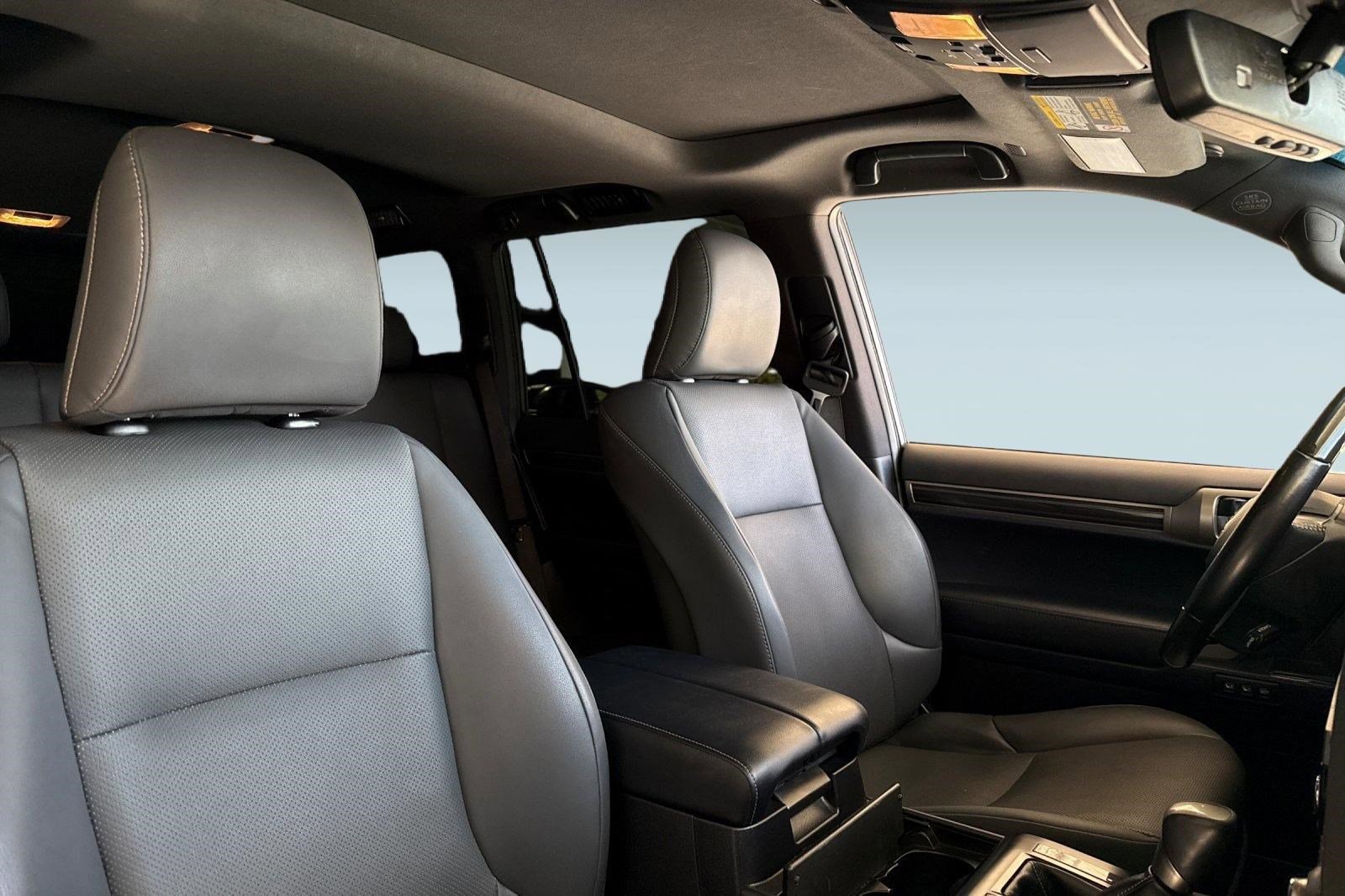 Used 2020 Lexus GX 460 Premium image 31