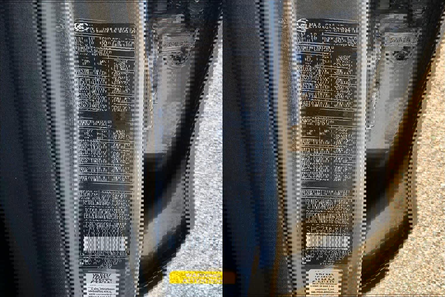 Certified 2019 Land Rover Discovery Sport SE image 33