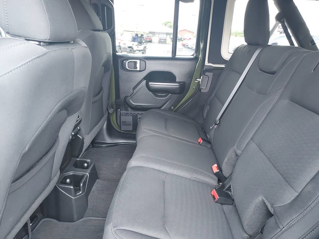 Used 2021 Jeep Wrangler Unlimited Sport AWD/4WD image 22