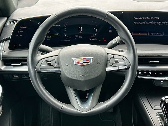 Used 2025 Cadillac XT4 Premium Luxury image 11