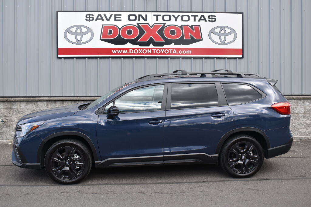 Used 2023 Subaru Ascent Onyx Edition Limited AWD/4WD image 4