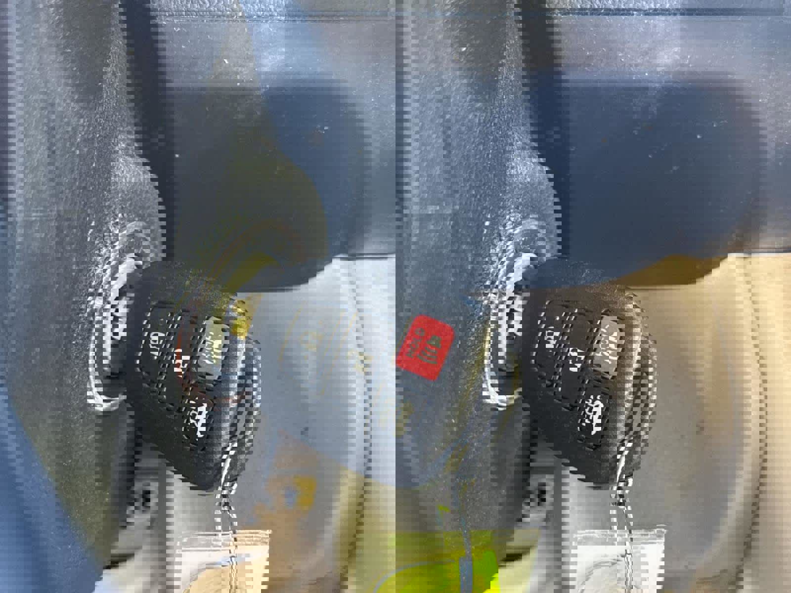 Used 2016 Toyota Camry LE image 27