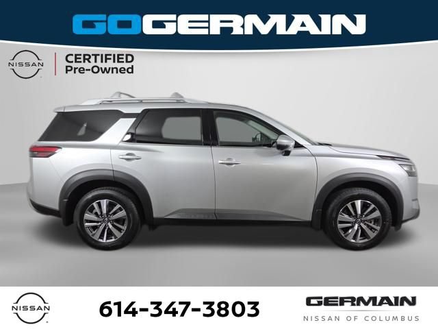 Certified 2024 Nissan Pathfinder SL w/ Black Appearance Package AWD/4WD image 5