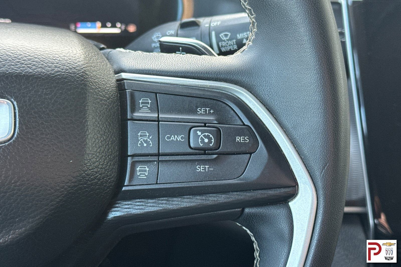 Used 2023 Jeep Grand Cherokee L Laredo w/ Trailer Tow Group (B) image 30