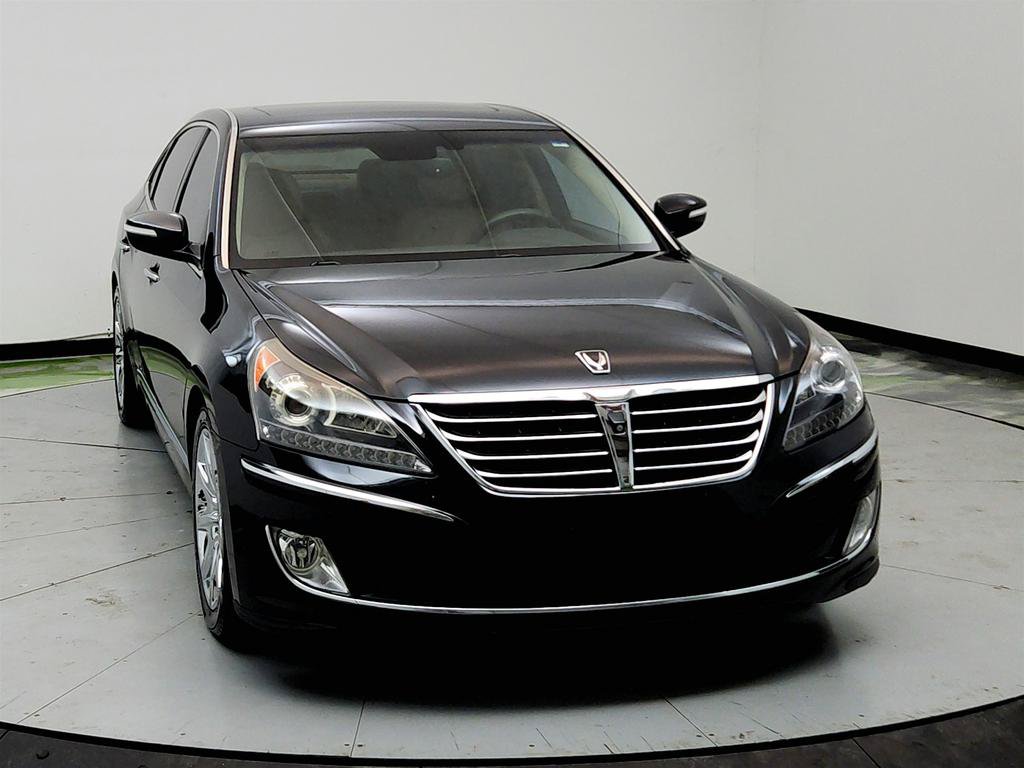 Used 2013 Hyundai Equus Ultimate RWD image 2
