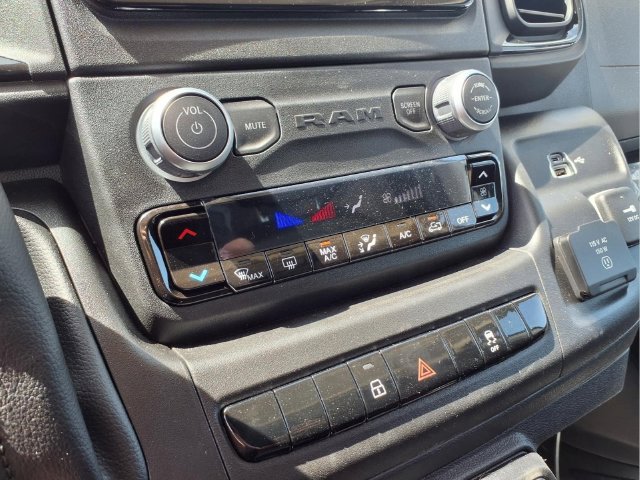 New 2026 RAM ProMaster 1500 w/ Convenience Group FWD image 16