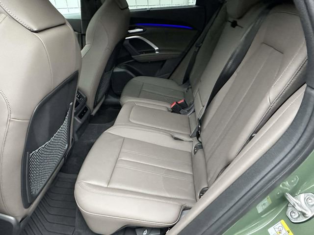 Certified 2025 Audi Q5 2.0T Premium Plus w/ Premium Plus image 14
