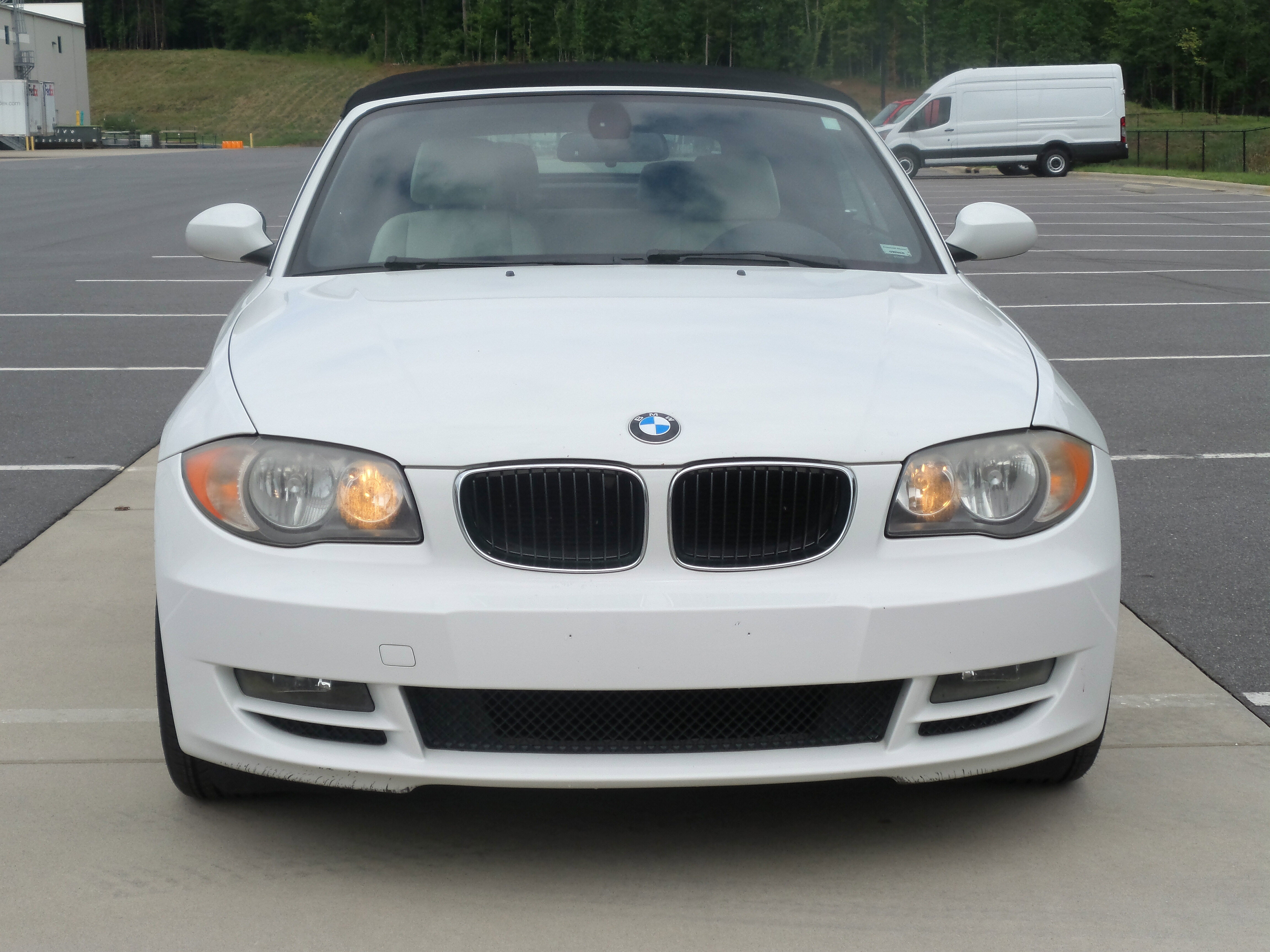 Used 2009 BMW 128i Convertible image 48