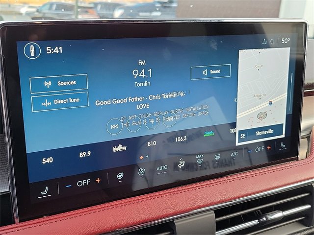 New 2024 Lincoln Corsair Reserve w/ Equipment Group 201A image 8