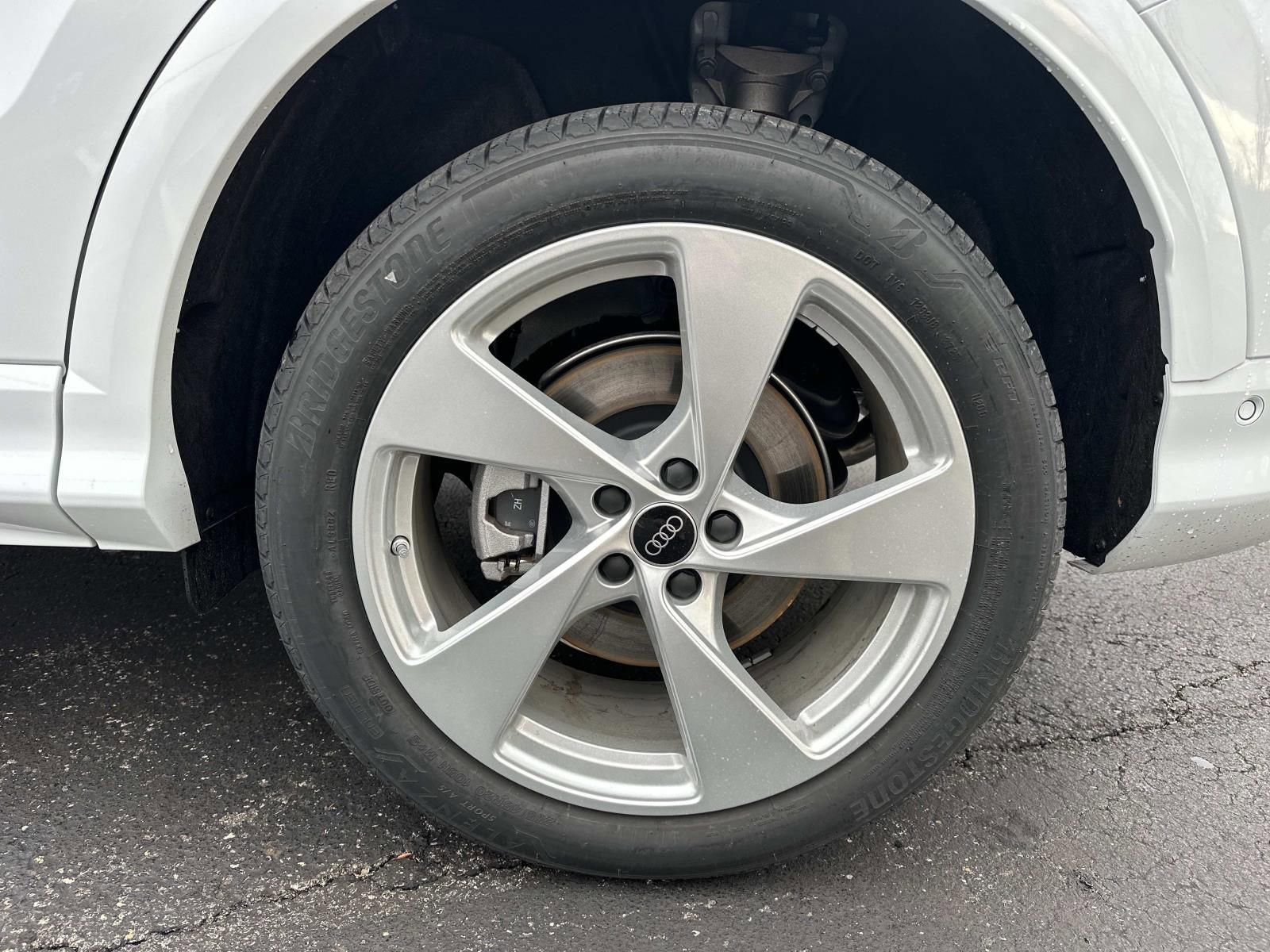 New 2025 Audi Q5 Prestige image 10