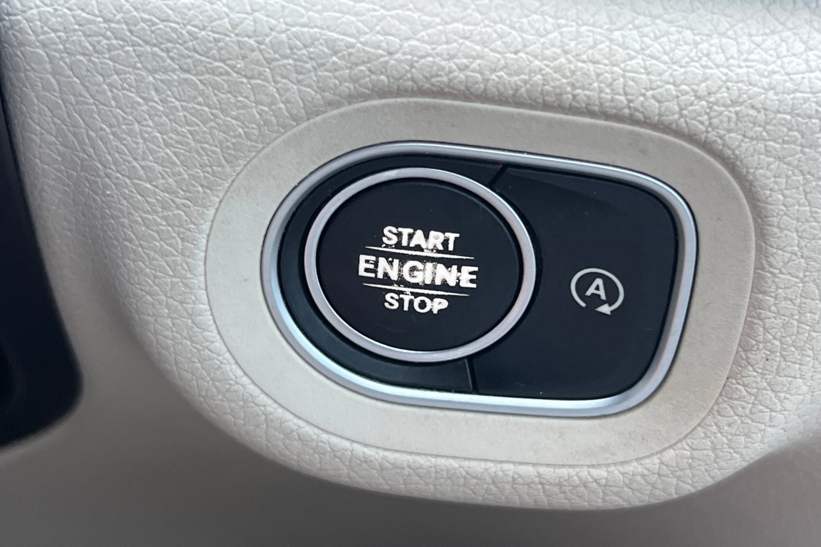 Used 2020 Mercedes-Benz GLS 580 4MATIC image 16