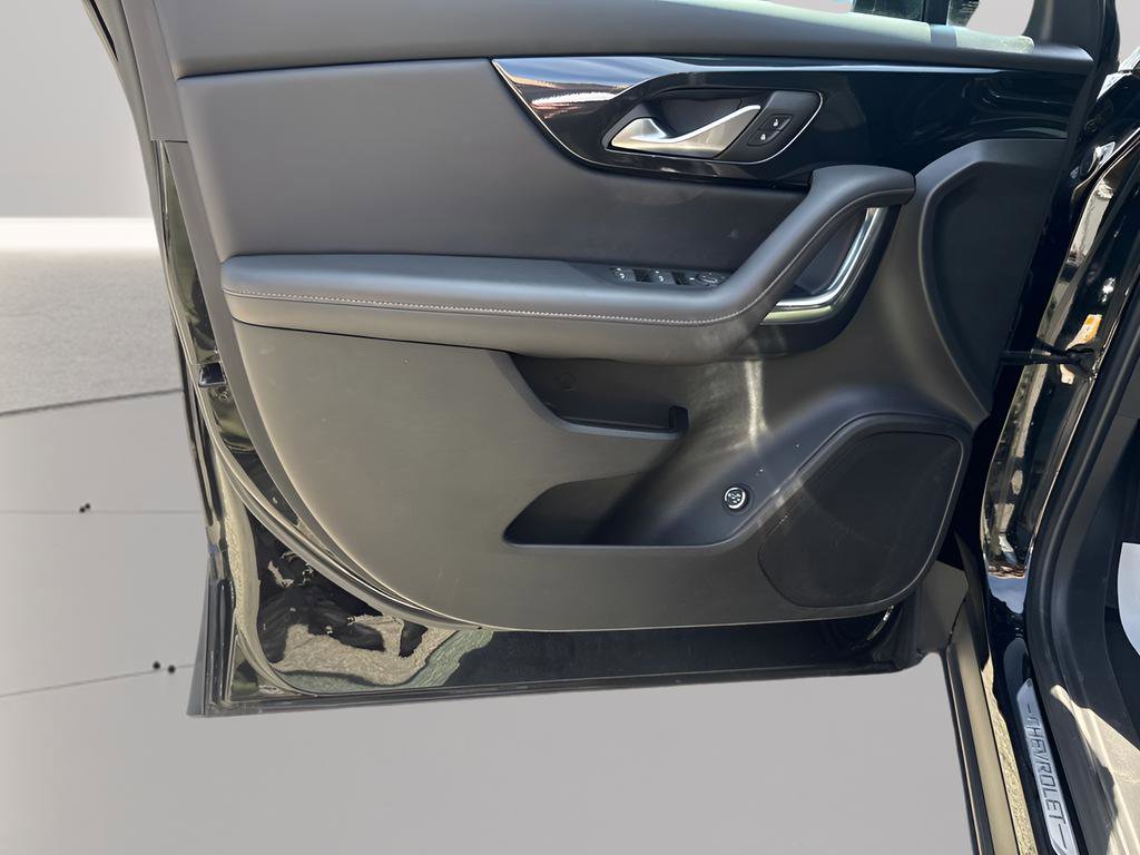 Used 2022 Chevrolet Blazer Premier image 18