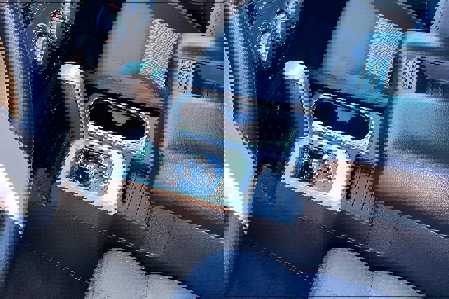 Used 2019 Toyota Tundra SR5 w/ SR5 Upgrade Package image 16