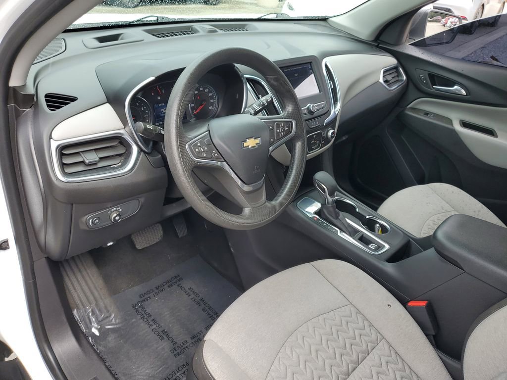 Used 2023 Chevrolet Equinox LS w/ LS Convenience Package image 18