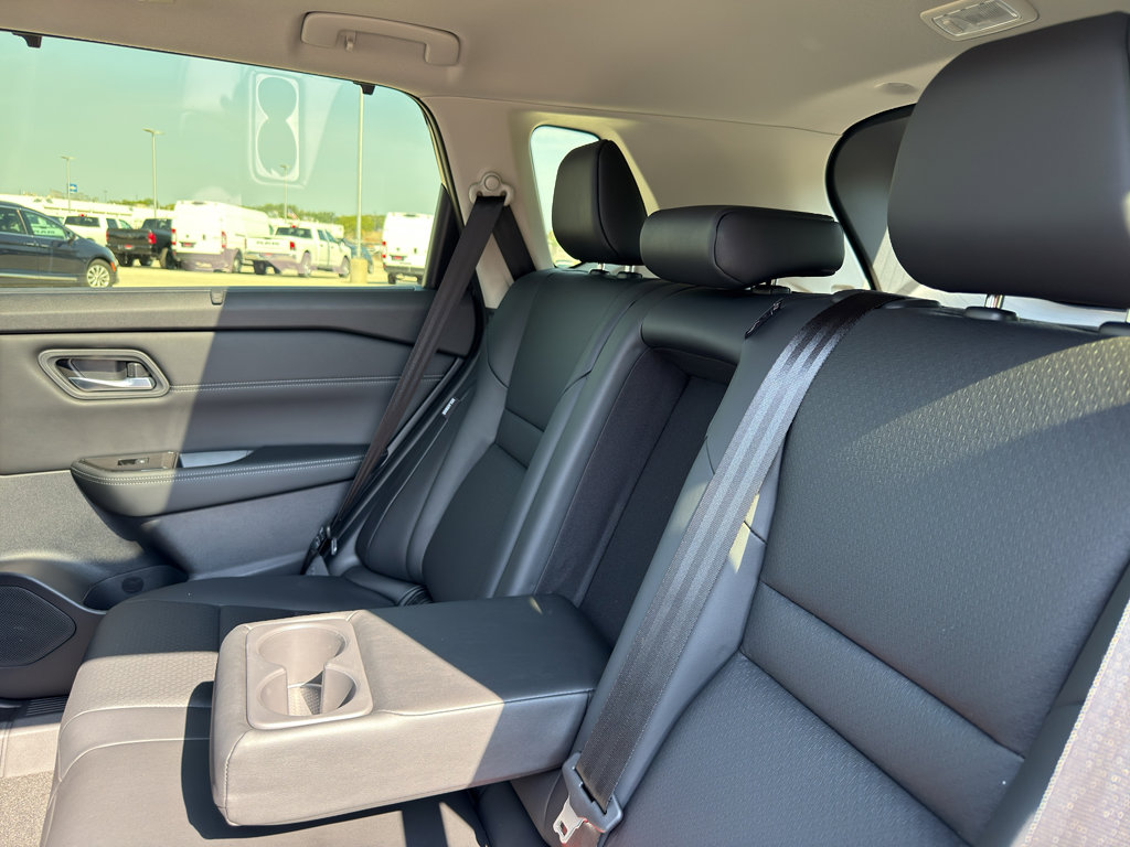 New 2026 Nissan Rogue SV w/ SV Premium Package image 34